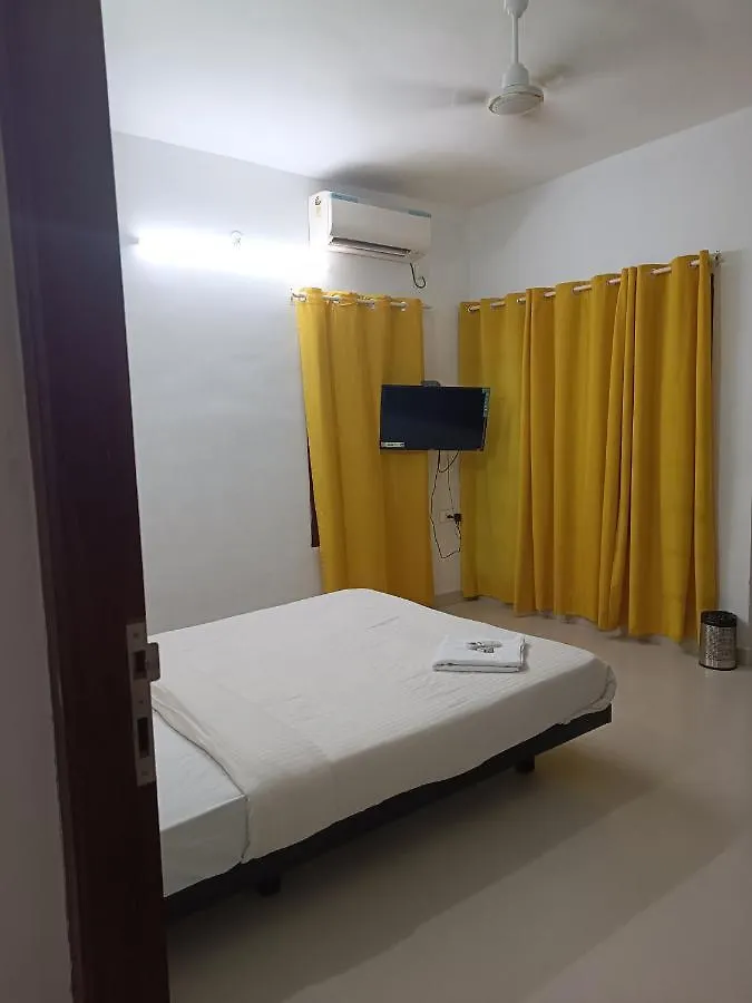 Zella Homes , Ernakulam Kochi Lodge